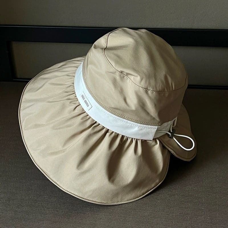 アウトドア　帽子 日よけつば広バケットハット
